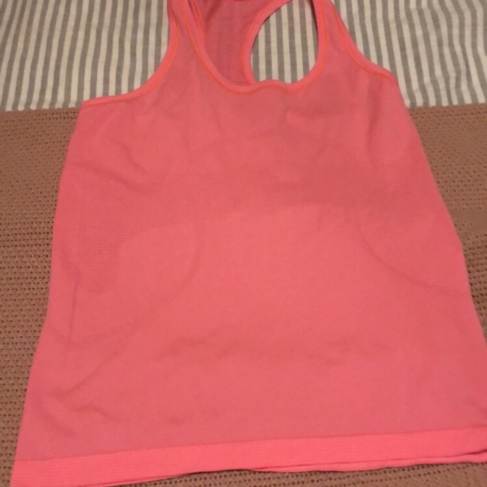 Lululemon tank coral size 10